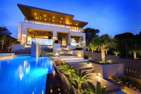 contemporary home  melbourne  resort style modern landscaping