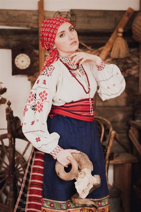 Pin On Traditional Russian Folk Costume русские традиционные костюмы