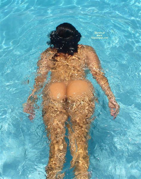 nude girl swimming in pool butt floating july 2007 voyeur web hall of fame