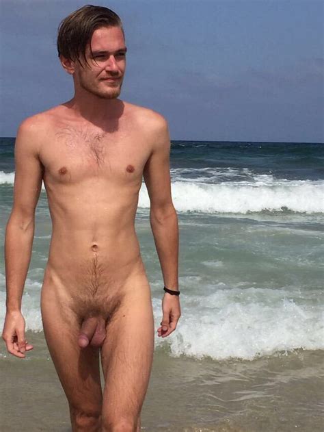 Naked Guys Playing At The Beach Nude Pics