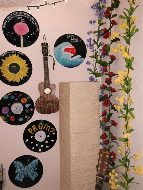 painted vinyl records  flowers waves universe vinyl record art ideas record wall art cd