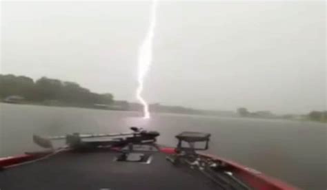 video lightning strikes water  front  bass boat outdoorhub
