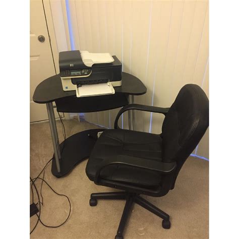computer table black leather office chair aptdeco