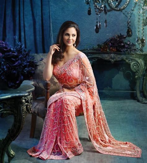 Lara Dutta Hot And Sizzling Full Hd Pics Pictures Photoshoots