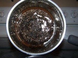 clean  burnt stainless steel pot homemade cleaning products
