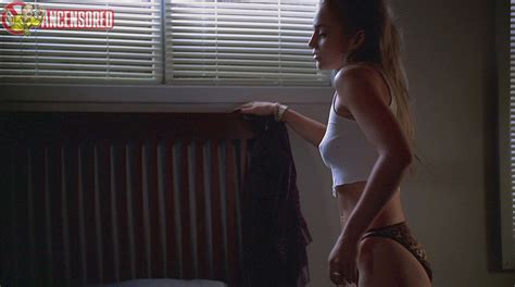 naked drea de matteo in the sopranos