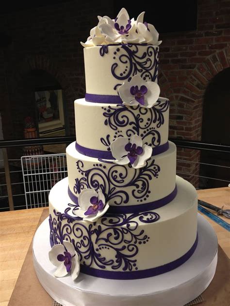 10 beautiful wedding cakes we love