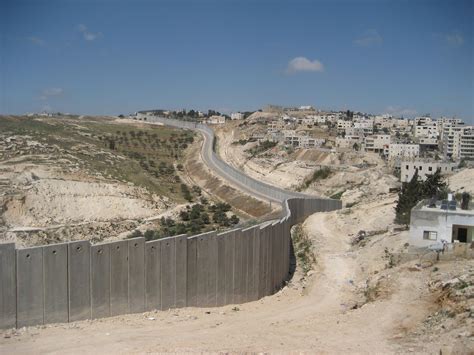 israel  palestine trip blog archive  wall dividing  west bank  israel