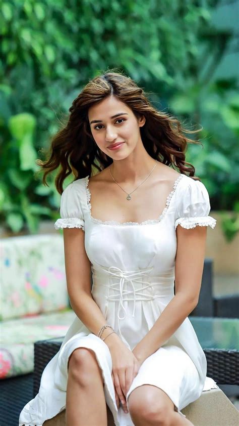 Pin By Best On Disha Patni Hd Images Disha Patani Photoshoot