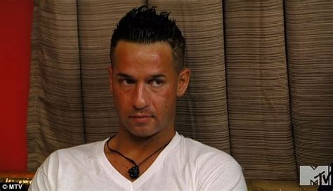 jersey shore mike ¿the situation¿ sorrentino faces up to his roommates daily mail online