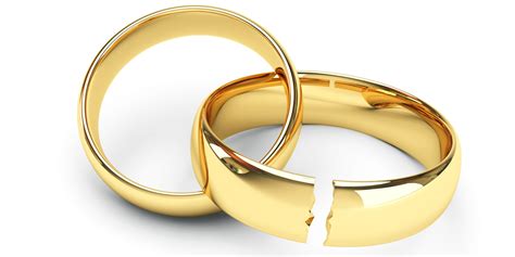 How Same Sex Marriage Makes The Engagement Ring Industry