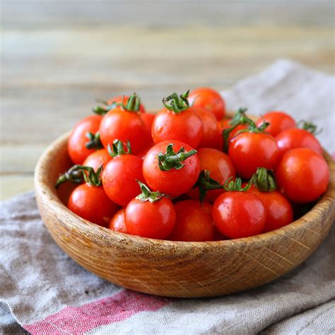 cherry tomatoes farm fresh grocery