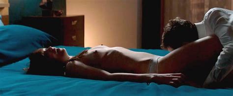 Dakota Johnson Nude Tits In First Sex Scene From Fifty