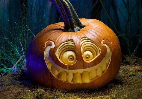crazy eyes awesome pumpkin carvings halloween pumpkin carving
