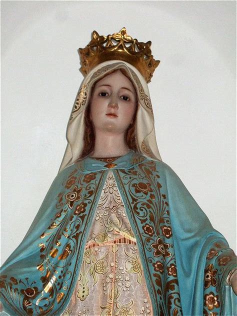 blessed virgin   gorgeous statue  vintage