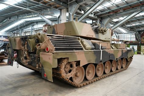 artstation    leopard  main battle tank resources