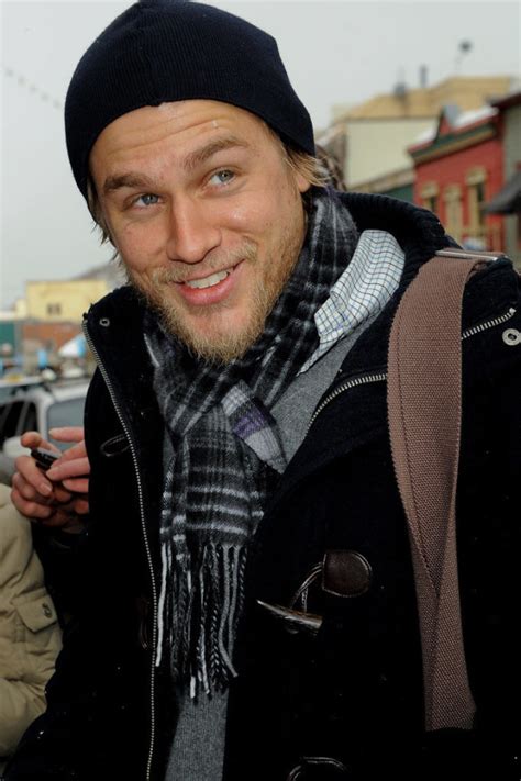 10 of the sexiest charlie hunnam pictures out there