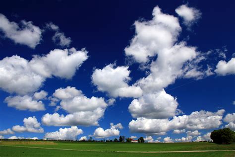 wolkenhimmel foto bild baeume wolken baum bilder auf fotocommunity