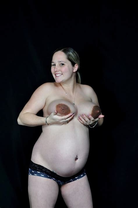 Busty Pregnant Teen 32 Pics Xhamster