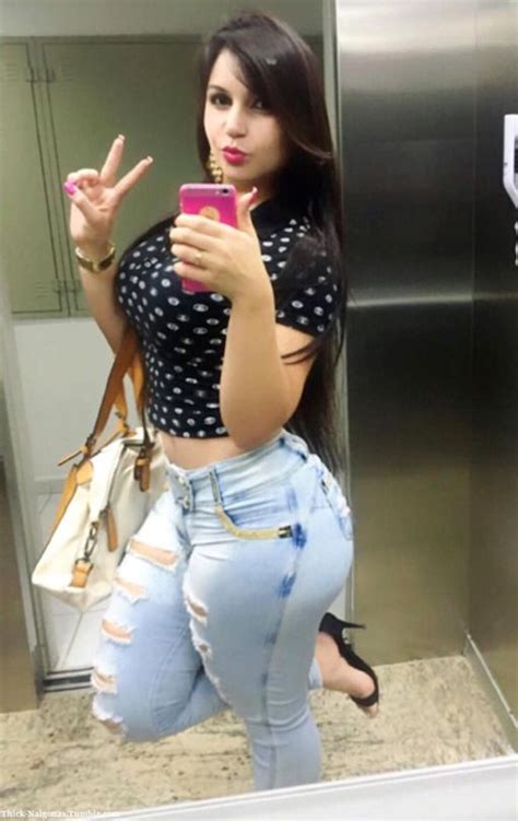 Thick Curvy Latina Selfie – Telegraph