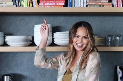 chrissy teigen uses this method to achieve crispier bacon with no mess