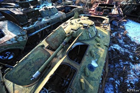 These Abandoned Tanks Are Rusting Mementoes Of The Wars Of The Past