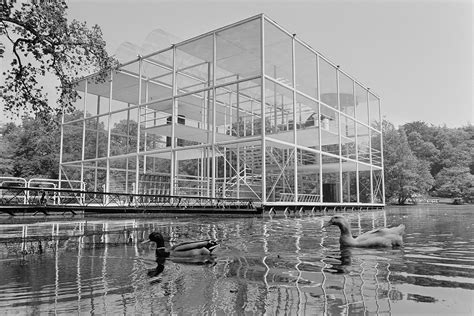 drijvend beeldenpaviljoen wiek roeling  temporary architecture pavilion scaffolding design