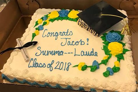 publix censors vulgar graduation cake with summa cum laude
