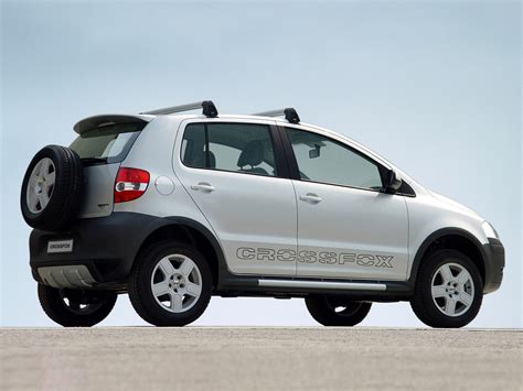 volkswagen crossfox picture  volkswagen photo gallery