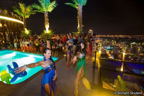 Skylight Skydeck And Rooftop Beach Club Nha Trang Nightlife