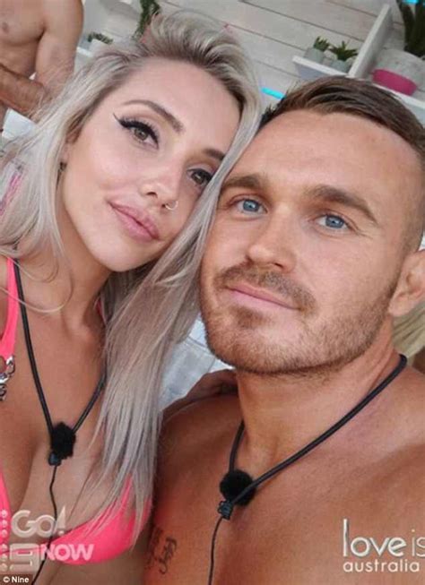 Love Island Australia S Erin And Eden Embroiled In