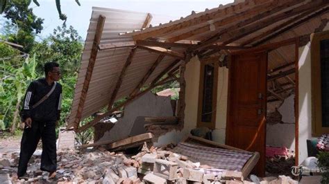 Gempa Susulan Guncang Sumedang 6 Kali 51 Rumah Rusak