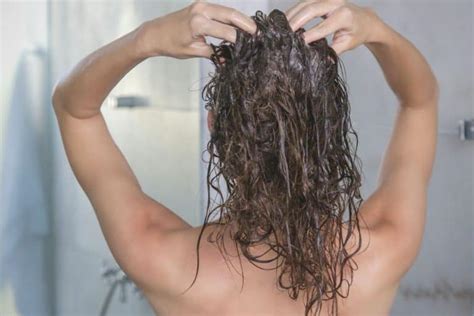 how long should i massage my scalp 4 easy ways