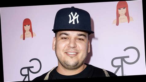 Rob Kardashian Looks Thinner In New Video From Kim S Birthday Party