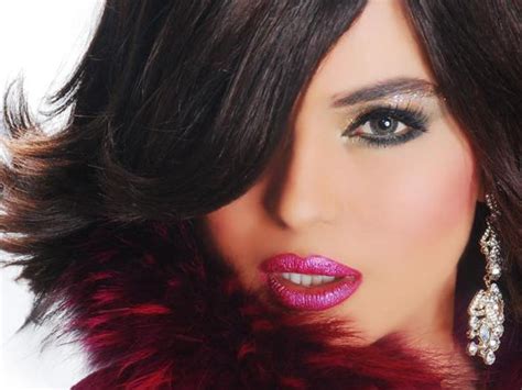 pakistani actress veena malik hot photos free download ~ full hd wall pictures