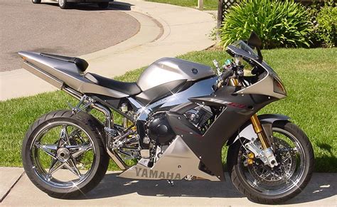 motorcycle modification custom yamaha yzf  chrome