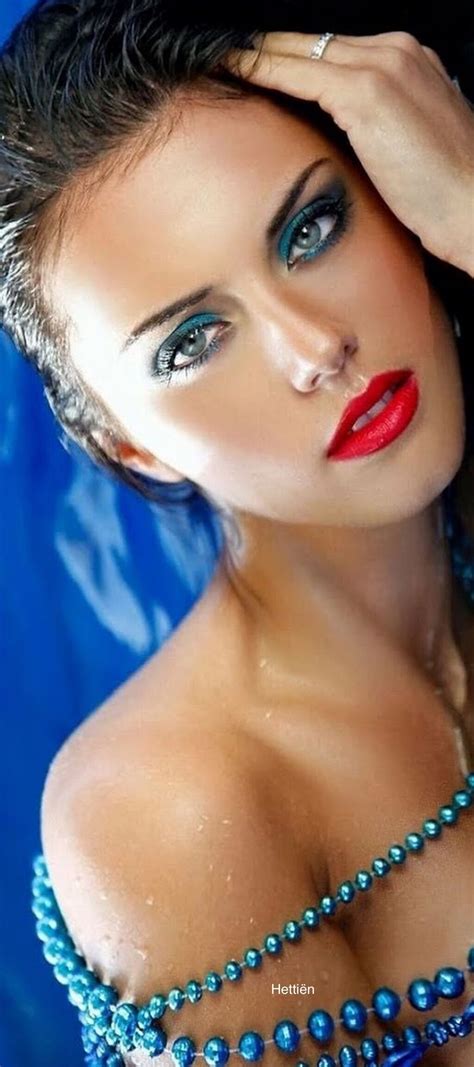 Pin By Hettiën On Alluring Lips Perfect Red Lips Beauty Hair Brained