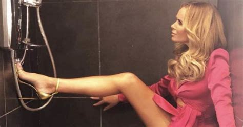 amanda holden poses legs akimbo for steamy snap amazing daily star