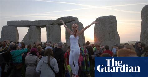 summer solstice at stonehenge in pictures uk news the guardian