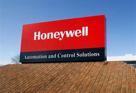 honeywell launches smart thermostat utilities middle east