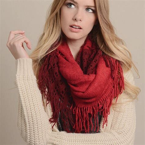 Fashion Hollow Tassel Warm Woman Infinity Scarves Wholesale Sales Of