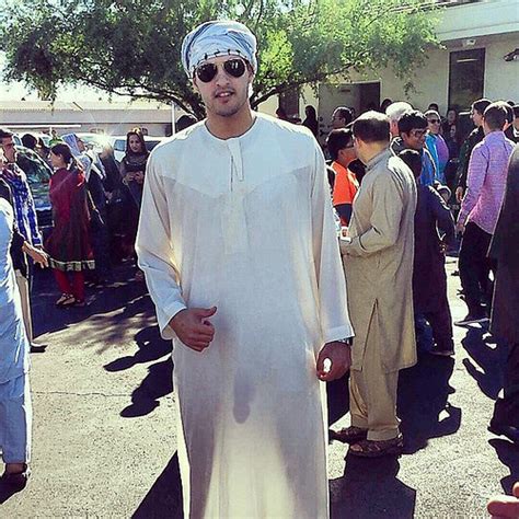 Viral Muslim Man Gives Guests An Eyeful As He Goes
