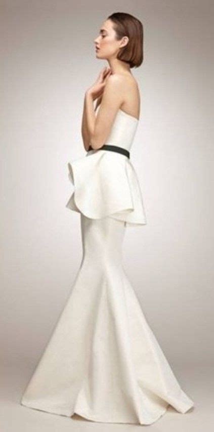 fehér ruha makausz divat