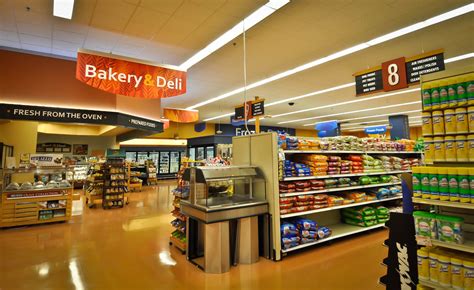 market bakery deli area grocery store decor design interior market upgrade grocery store