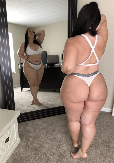 Sexy Pawg Mirror Justme