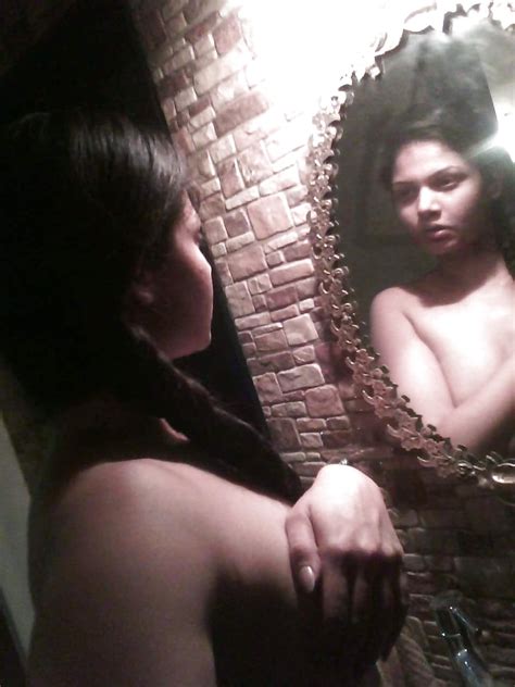 Tamil Actress Anuya Nude Selfie 10 Pics Xhamster