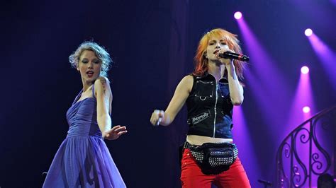 How Did Taylor Swift And Hayley Williams Become Friends