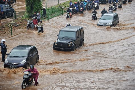 banjir jakarta foto bugil bokep 2017