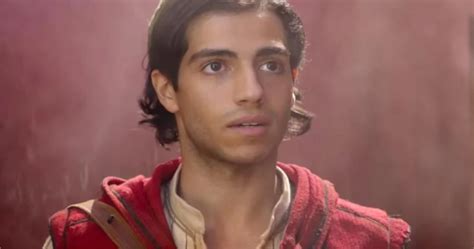 Ator De Aladdin Mena Massoud Lidera O Filme Da Netflix The Royal