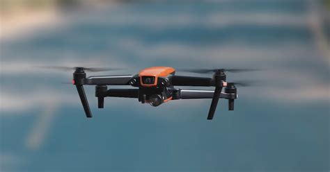 evo il concorrente del dji mavic pro arriva il  giugno  contemporanea  il drone anafi